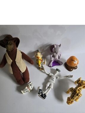 Kenner Littlest Pet Shop Fido Dido Mario Bros McDonald's Toy Lot Vtg